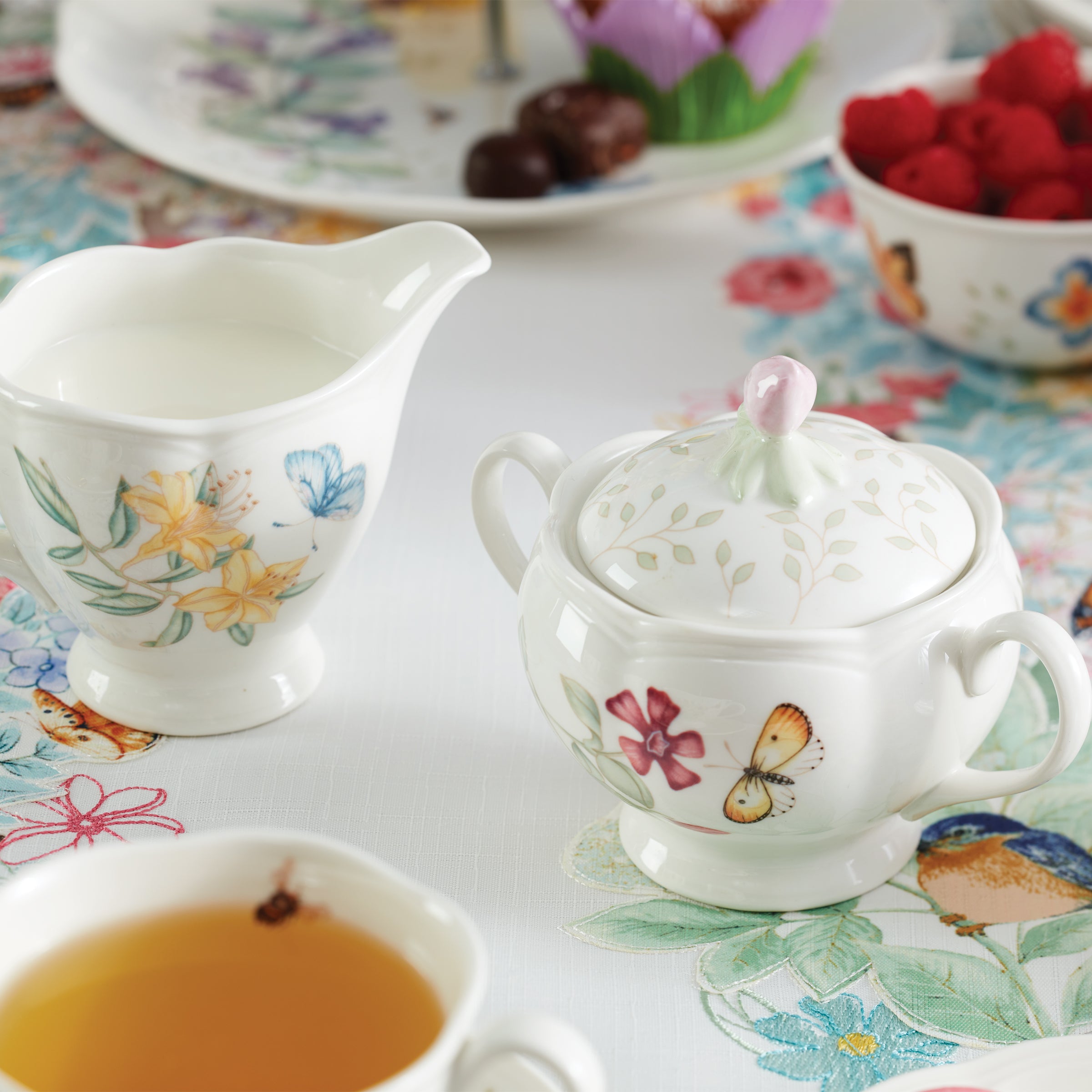 Butterfly Meadow 7-Piece Tea Set