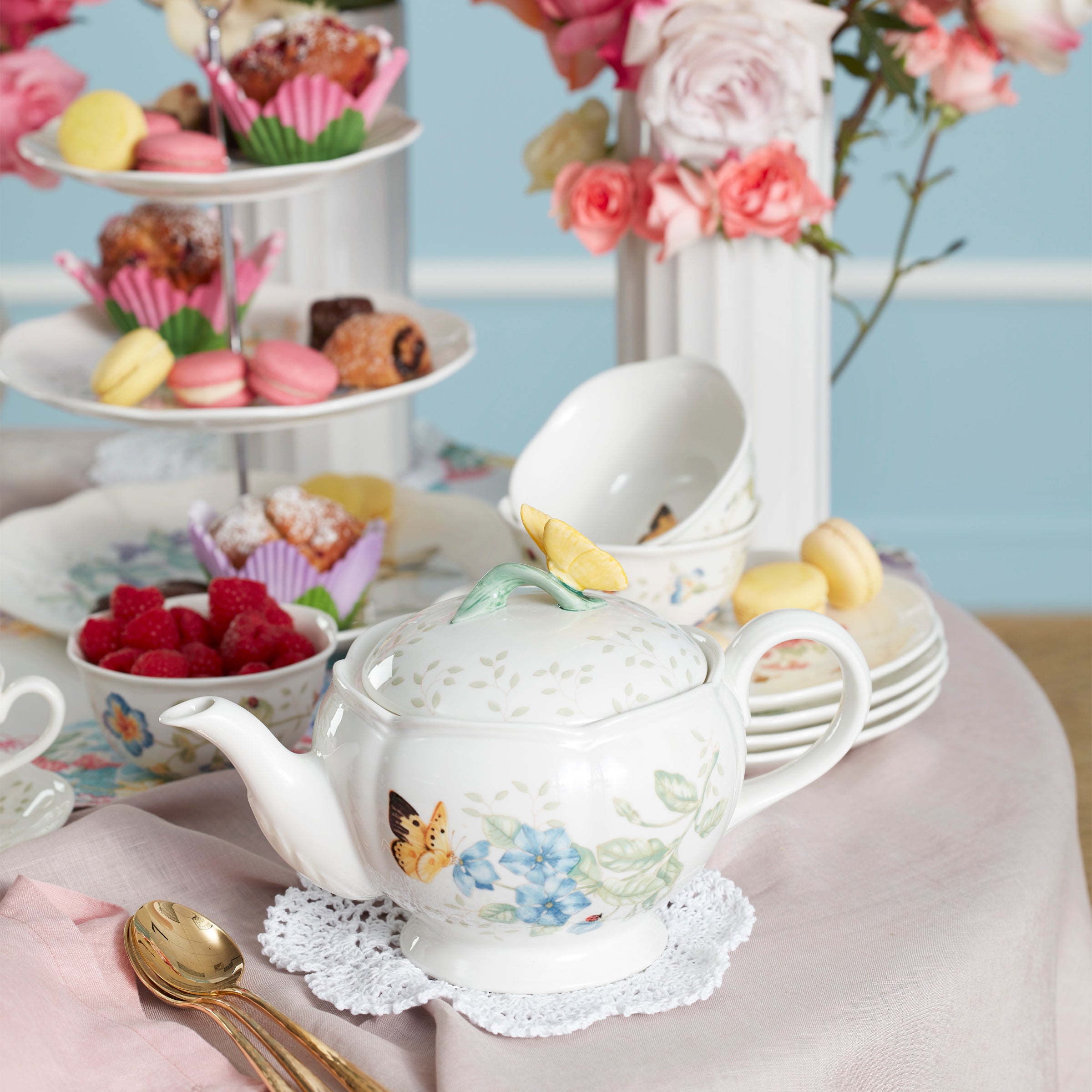 Butterfly Meadow 7-Piece Tea Set