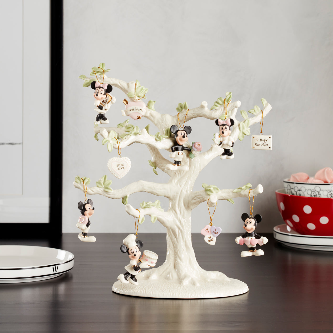 Disney Romantic Moments 10-Piece Mini Ornament Set – Lenox Corporation
