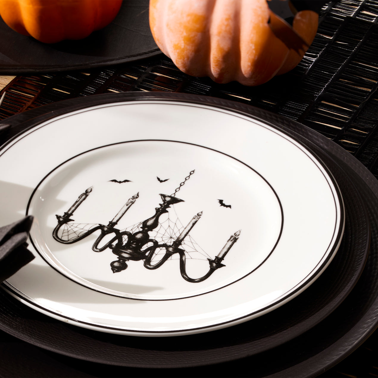 Halloween dinnerware sets best sale