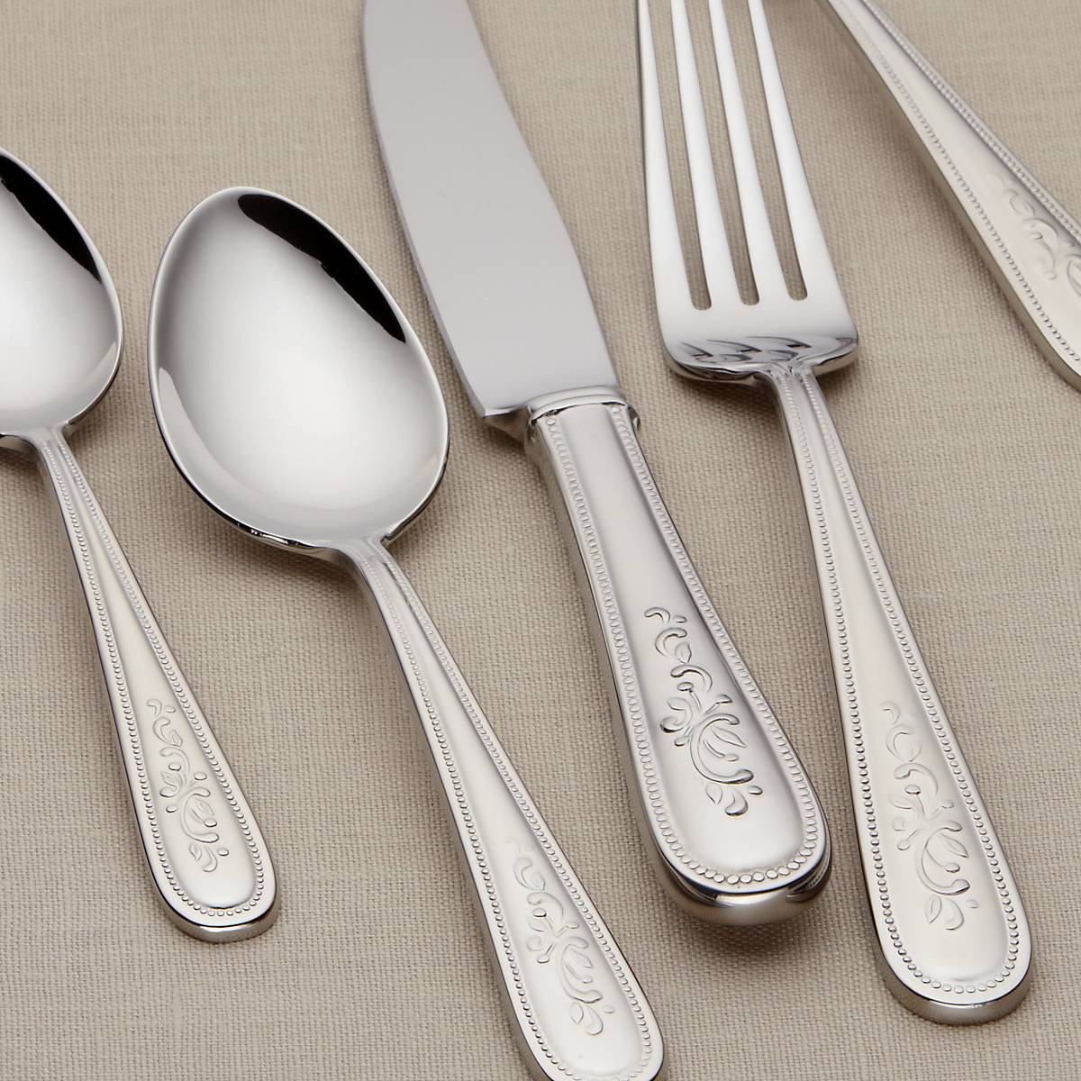 Opal Innocence 5-Piece Place Setting