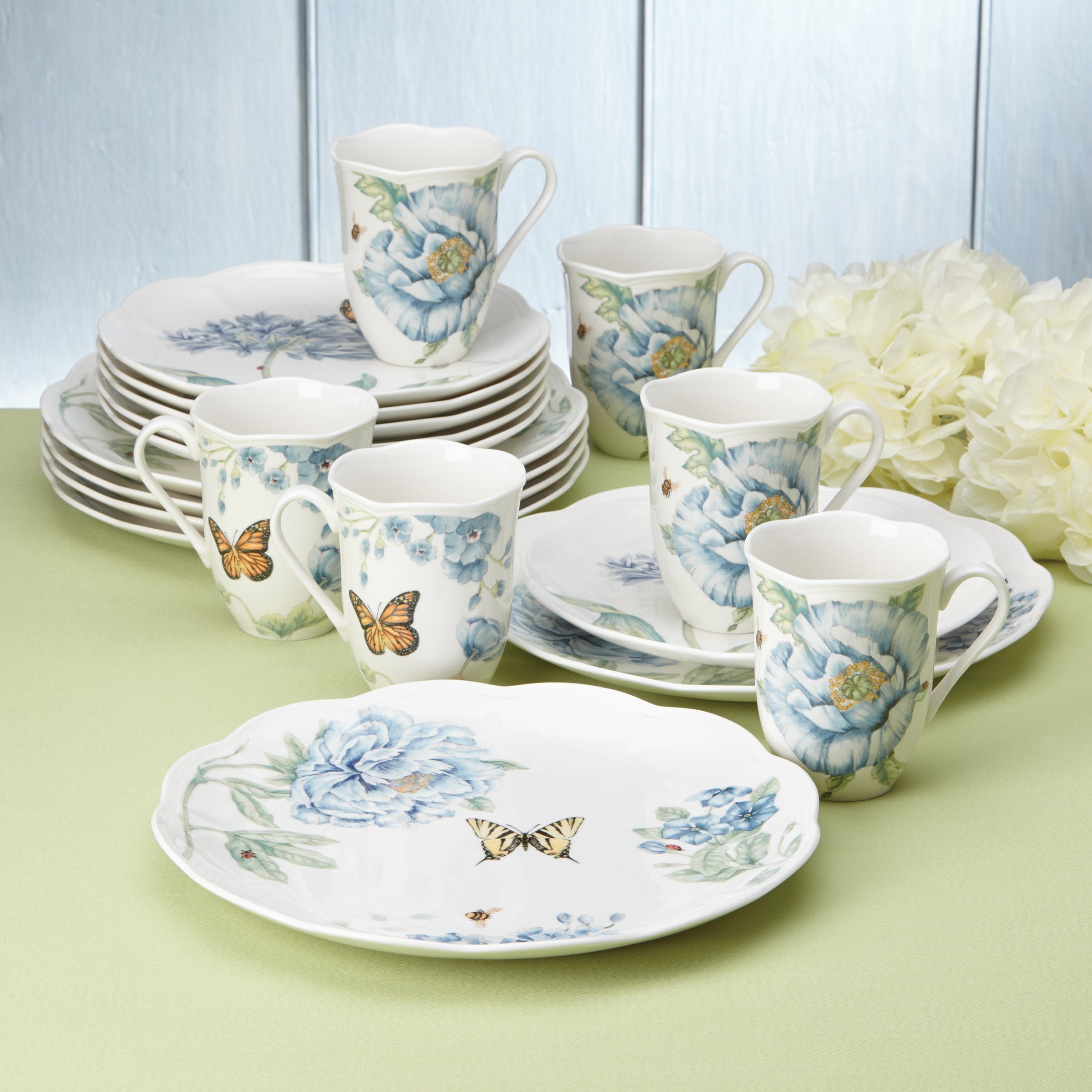 Butterfly Meadow Blue 18-Piece Dinnerware Set