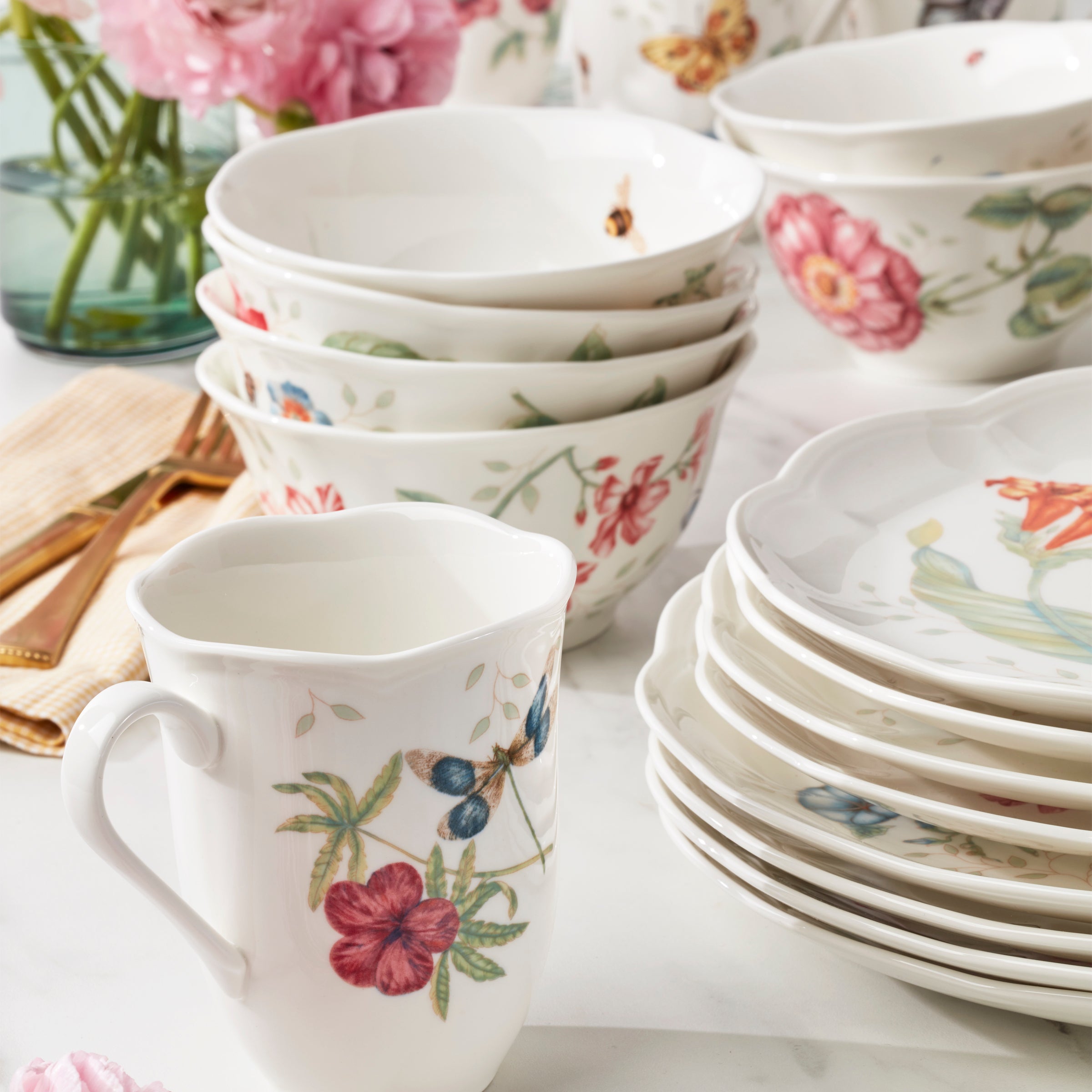 Butterfly Meadow Monarch 24-Piece Dinnerware Set