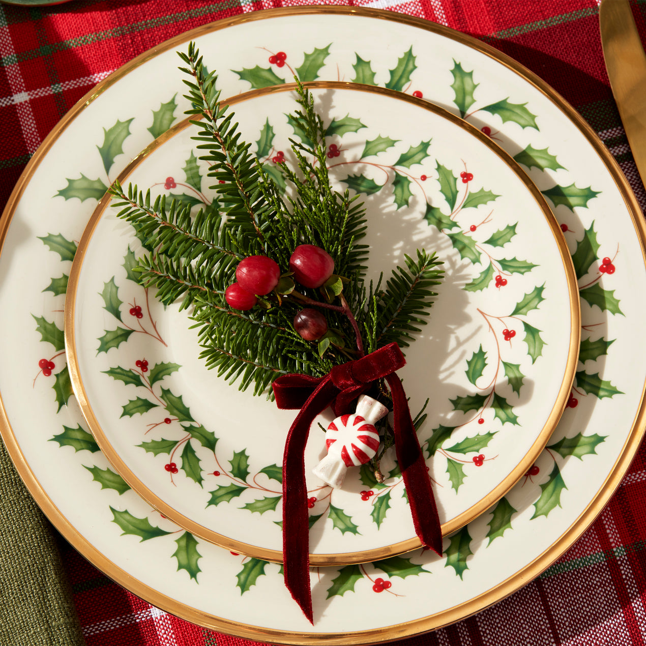 Lenox christmas clearance dishes